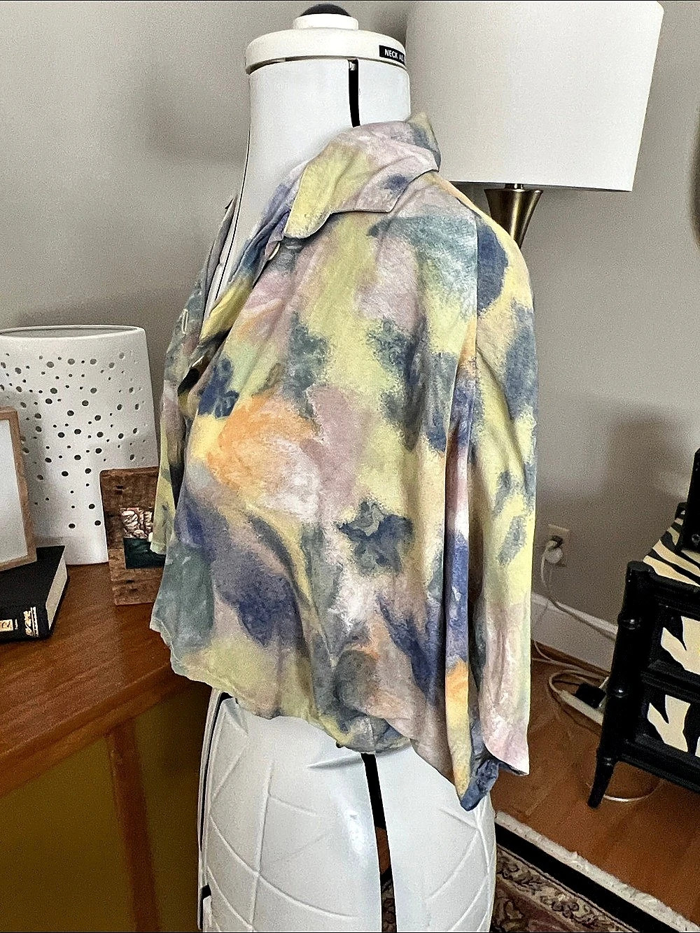 Up Cycled Abstract Cropped Button Front Top in Multicolor - Picture 5 of 5